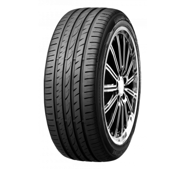 Immagine rappresentativa della gomma ROADSTONE  ROADSTONE EUROVIS SPORT 04 235/45 R17 97W B C B 71dB XL