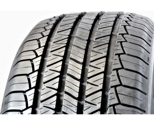 Immagine rappresentativa della gomma RIKEN  RIKEN 701 205/70 R15 96H E C B 69dB