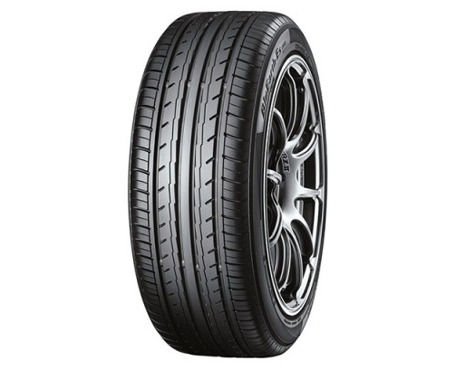 Immagine rappresentativa della gomma YOKOHAMA  YOKOHAMA BLUEARTH-ES ES32 165/60 R15 77H C C B 68dB