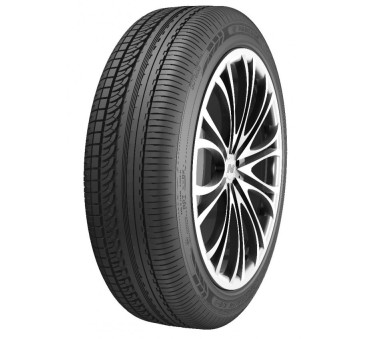 Immagine rappresentativa della gomma NANKANG  NANKANG AS-1 135/70 R15 70T D C B 70dB