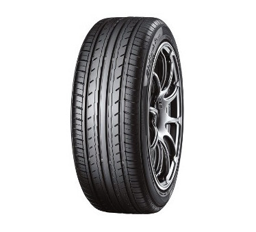 Immagine rappresentativa della gomma YOKOHAMA  YOKOHAMA BLUEARTH-ES ES32 175/65 R15 88H C C A 68dB