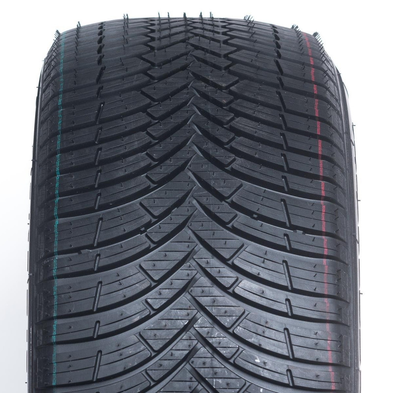 Immagine rappresentativa della gomma BF-GOODRICH  BF-GOODRICH G-GRIP ALL SEASON 2 175/70 R14 84T D C B 69dB