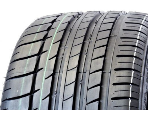 Immagine rappresentativa della gomma TRIANGLE  TRIANGLE TH201 265/35 R18 97Y C C 2 73dB