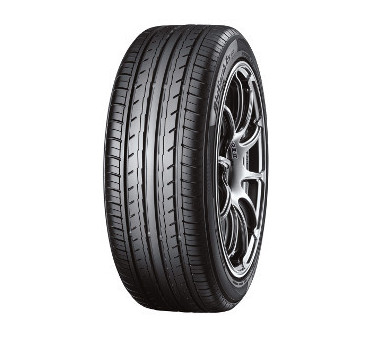 Immagine rappresentativa della gomma YOKOHAMA YOKOHAMA BLUEARTH-ES ES32 175/70 R14 84H C C B 68dB