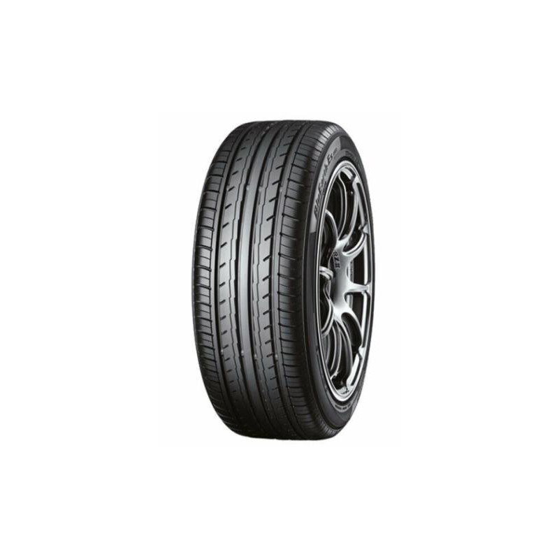 Immagine rappresentativa della gomma YOKOHAMA YOKOHAMA BLUEARTH ES32 215/60 R16 95H C B A 68dB