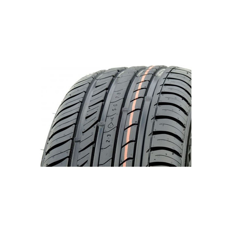 Immagine rappresentativa della gomma NOKIAN NOKIAN NOKIAN ILINE 165/65 R14 79T C C B 68dB