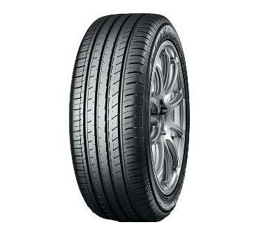 Immagine rappresentativa della gomma YOKOHAMA YOKOHAMA BLUEARTH GT AE51 215/45 R17 91W C A B 71dB XL