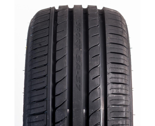 Immagine rappresentativa della gomma GOODRIDE GOODRIDE SA37 235/50 R19 99W C B C 72dB