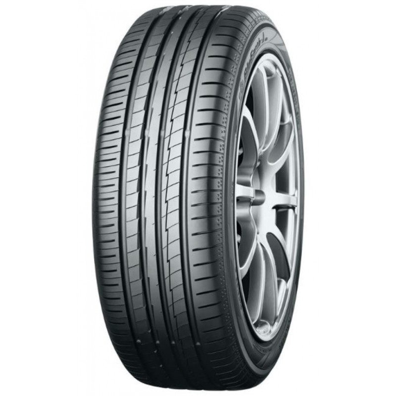 Immagine rappresentativa della gomma YOKOHAMA YOKOHAMA BLUEARTH-A AE50 165/50 R16 75V C B B 68dB