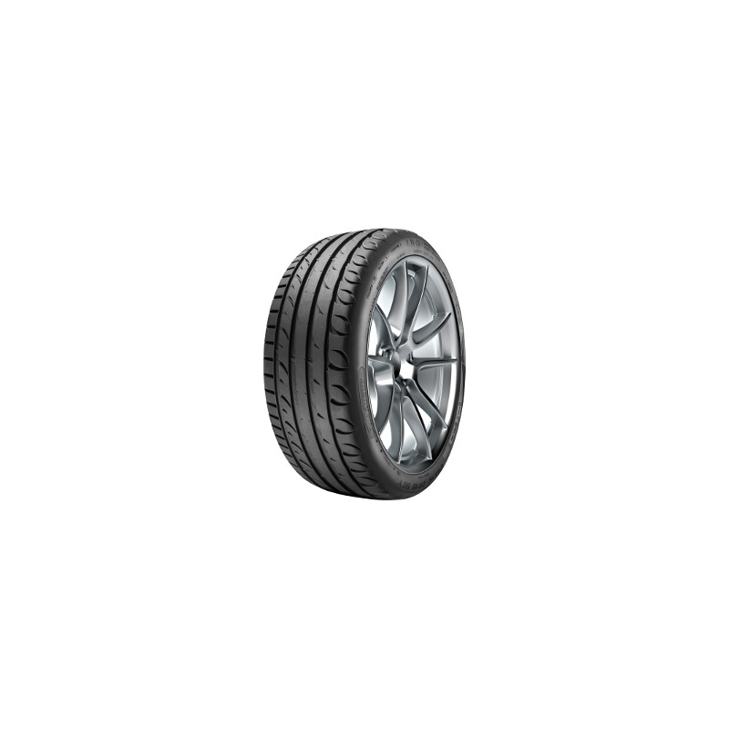 Immagine rappresentativa della gomma TAURUS TAURUS TAURUS UHP XL BSW M+S 225/55 R17 101Y C C B 72dB XL