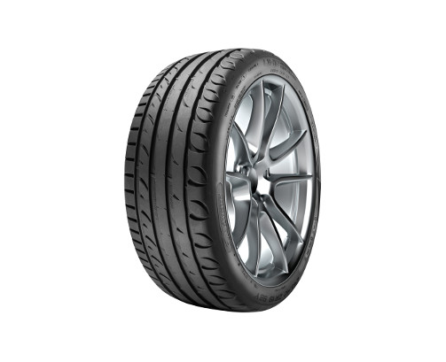 Immagine rappresentativa della gomma TAURUS TAURUS TAURUS UHP XL BSW M+S 225/55 R17 101Y C C B 72dB XL