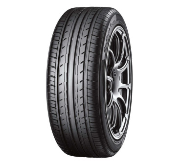 Immagine rappresentativa della gomma YOKOHAMA YOKOHAMA BLUEARTH ES-32 205/40 R17 84V C B C 68dB XL