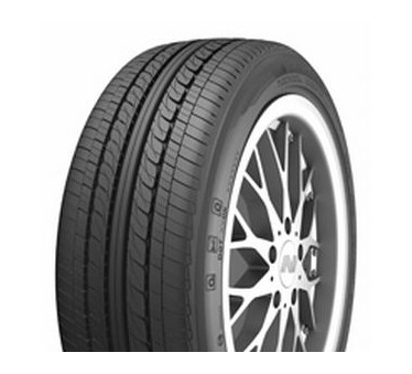 Immagine rappresentativa della gomma NANKANG NANKANG RX-615 215/65 R15 96V D C B 69dB