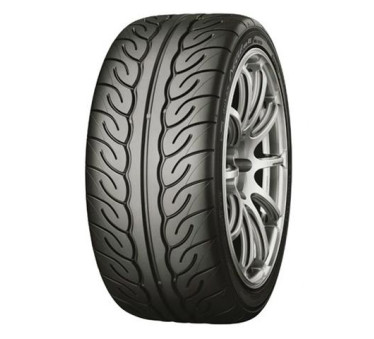 Immagine rappresentativa della gomma YOKOHAMA YOKOHAMA AD08RS (semi-slick) 215/45 R17 87W D B B 70dB