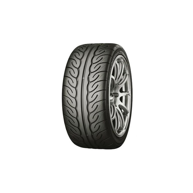 Immagine rappresentativa della gomma YOKOHAMA YOKOHAMA AD08RS (semi-slick) 215/45 R17 87W D B B 70dB