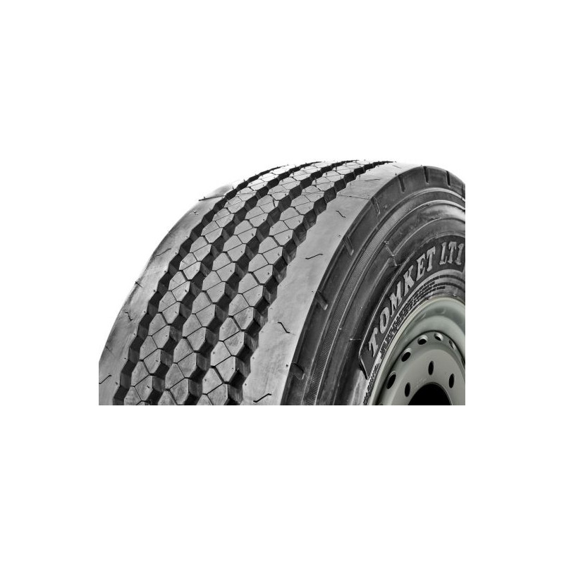 Immagine rappresentativa della gomma TOMKET TOMKET LT1 16PR 3PMSF 215/75 R17.5 135J E B B 72dB