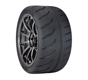 Immagine rappresentativa della gomma TOYO TOYO R888RXL 225/40 R18 92Y D D B 72dB XL